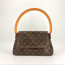 Load image into Gallery viewer, LOUIS VUITTON Looping bag
